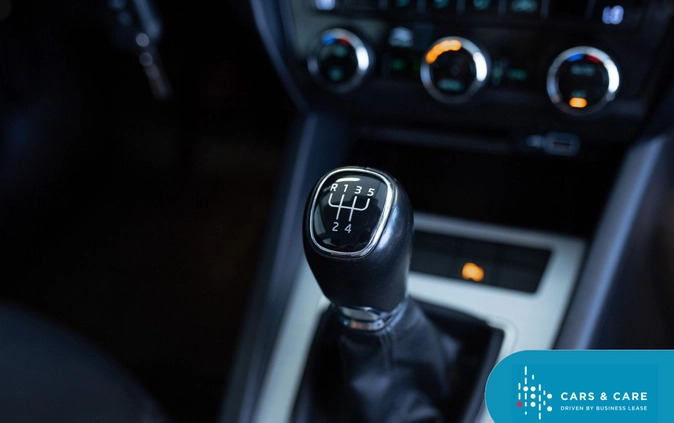Skoda Octavia cena 46900 przebieg: 190100, rok produkcji 2020 z Żywiec małe 232
